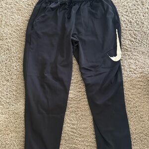 Men Nike Black Sweatpants